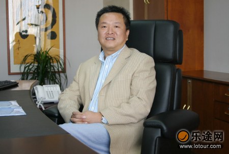 安学峰:北京龙熙温泉度假酒店总经理