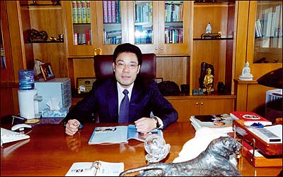 吴国平:无锡灵山实业有限公司总经理