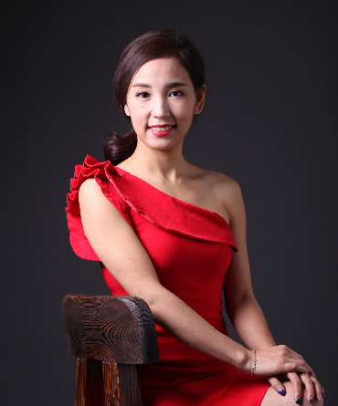 陈婷:一半柔情一半知性,用青春演绎精彩